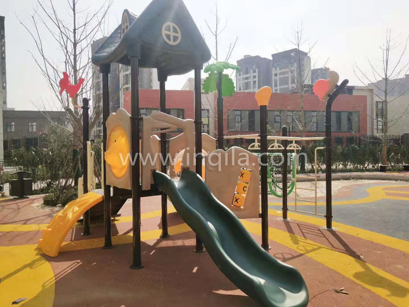 江苏徐州绿地新里·泊林公馆小区游乐设备主题场地规划方案4.jpg
