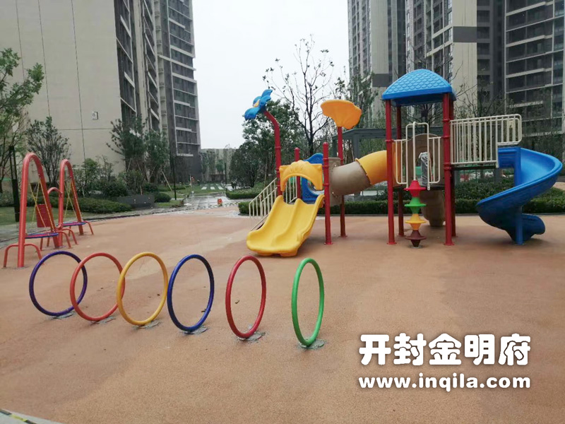 河南开封金明府小区儿童滑梯组合