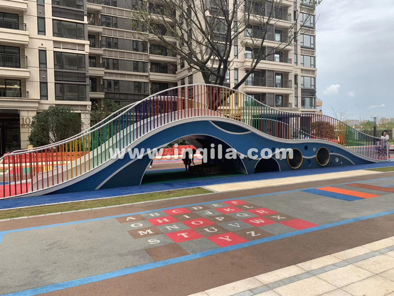 户外彩虹桥不锈钢滑梯钻洞场地规划方案-广东佛山旭辉·公元 户外彩虹桥不锈钢滑梯钻洞场地规划方案-广东佛山旭辉·公元