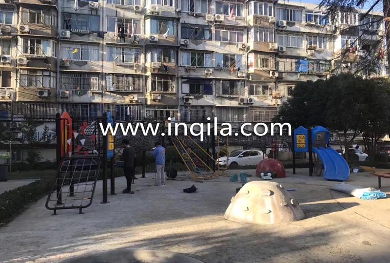 上海杨浦区491弄花园地块户外攀爬网不锈钢滑梯项目案例13.jpg