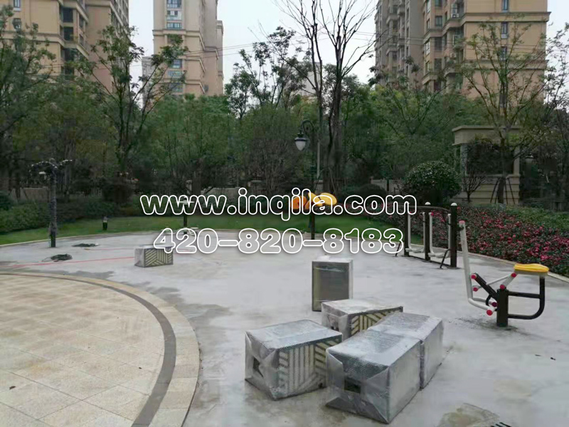 大华碧云天小区健身器材
