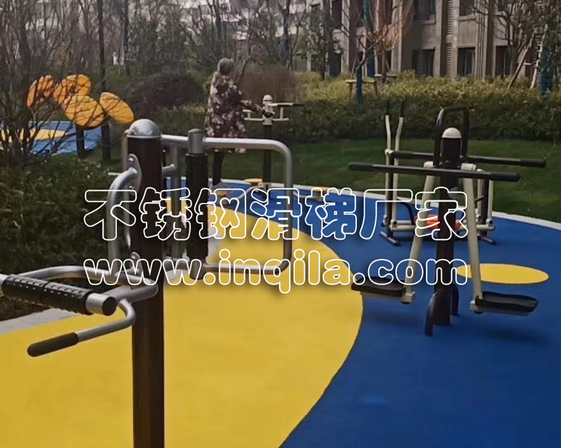小区户外无动力海盗船滑梯户外健身器材场地定制案例-江苏南通·香槟国际8.jpg